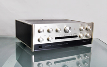 Accuphase C-200 プリアンプ